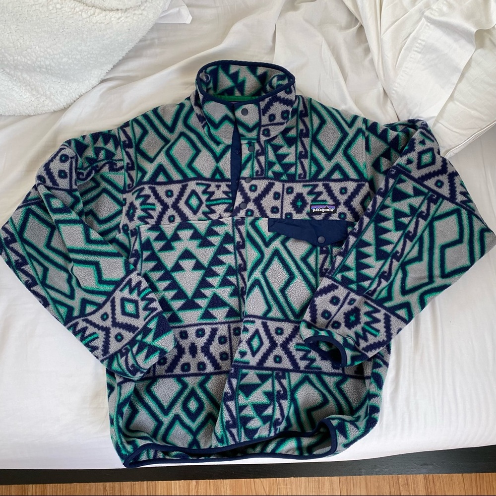 Patagonia fleece pullover